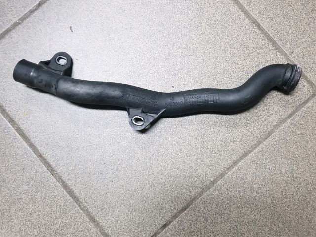 bontott TOYOTA VERSO Vízcső