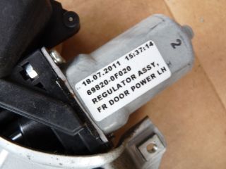 bontott TOYOTA VERSO Bal első Ablakemelő Szerkezet (Elektromos)