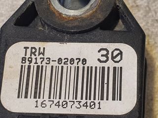 bontott TOYOTA VERSO Bal első Oldal Ütközés Érzékelő