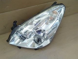 bontott TOYOTA VERSO Bal Fényszóró