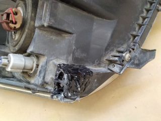 bontott TOYOTA VERSO Bal Fényszóró