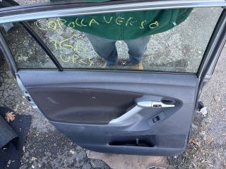 bontott TOYOTA VERSO Bal hátsó Ajtó (Részeivel)