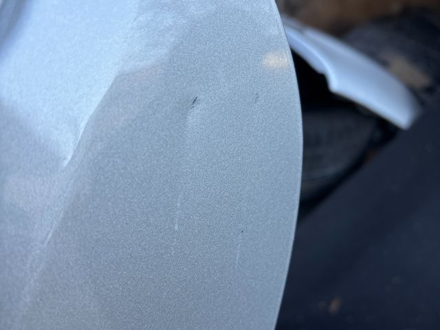 bontott TOYOTA VERSO Bal hátsó Ajtó (Részeivel)