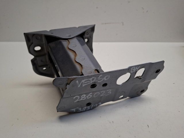 bontott TOYOTA VERSO Bal hátsó Ütközéscsillapító