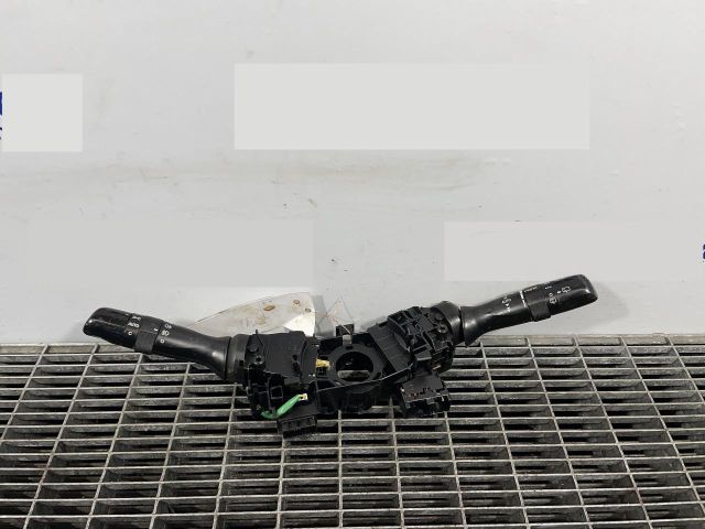 bontott TOYOTA VERSO Bal Kormánykapcsoló Irányjelző