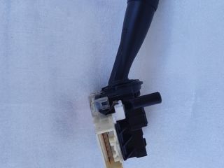 bontott TOYOTA VERSO Bal Kormánykapcsoló Irányjelző