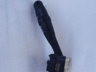 bontott TOYOTA VERSO Bal Kormánykapcsoló Irányjelző