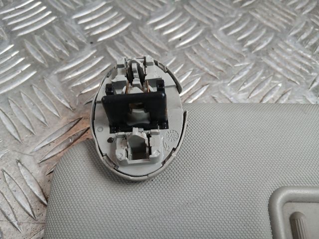 bontott TOYOTA VERSO Bal Napellenző