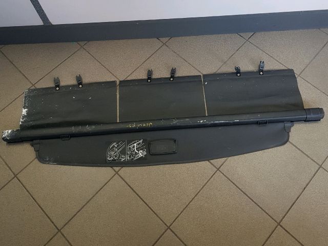 bontott TOYOTA VERSO Csomagtér Roló