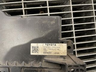 bontott TOYOTA VERSO Elektronika (Magában)