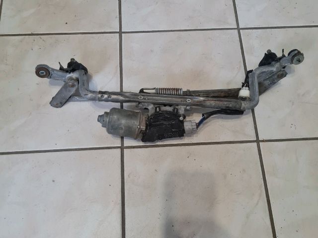 bontott TOYOTA VERSO Első Ablaktörlő Szerkezet Motorral