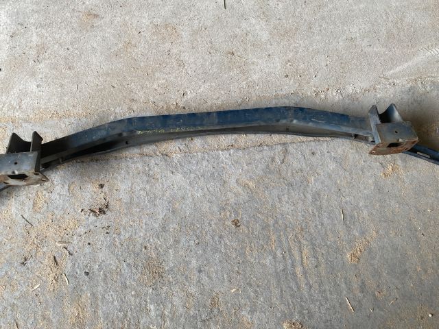 bontott TOYOTA VERSO Első Lökhárító Merevítő (Fém)