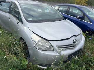 bontott TOYOTA VERSO Első Szélvédő