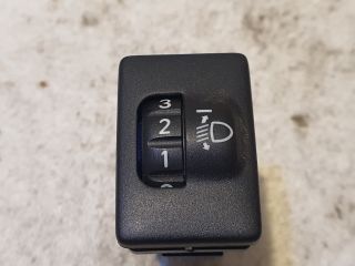 bontott TOYOTA VERSO Fényszórómagasság Állító Kapcsoló