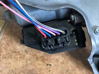 bontott TOYOTA VERSO Hátsó Ablaktörlő Motor