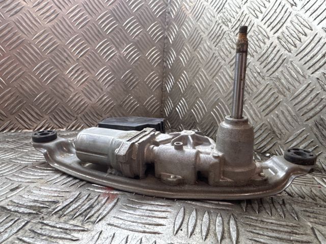 bontott TOYOTA VERSO Hátsó Ablaktörlő Motor