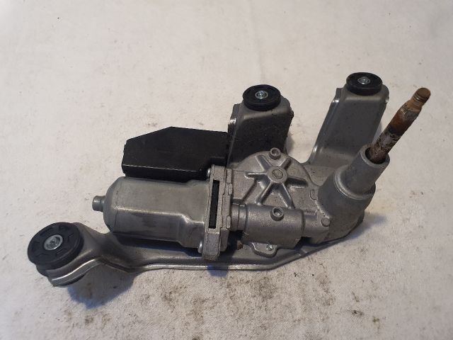 bontott TOYOTA VERSO Hátsó Ablaktörlő Motor