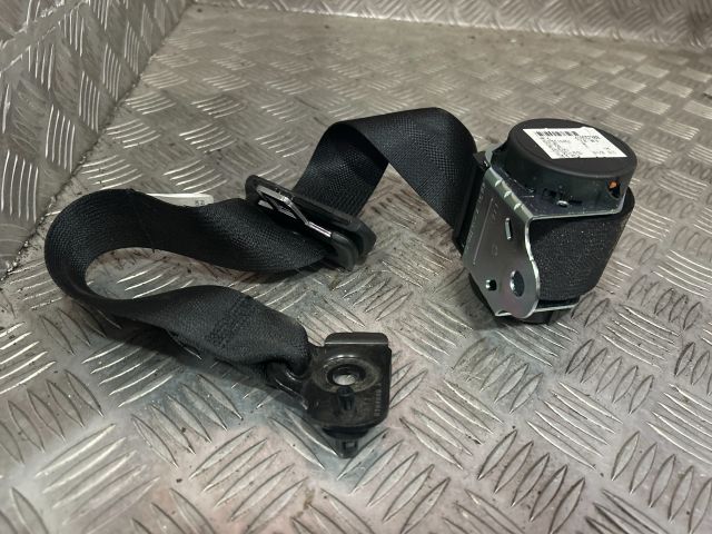 bontott TOYOTA VERSO Hátsó középső Biztonsági Öv