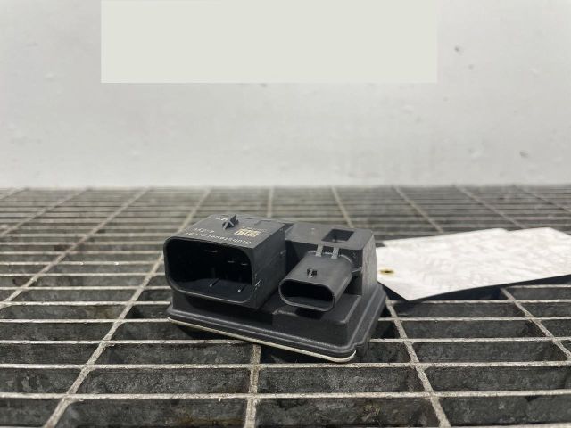 bontott TOYOTA VERSO Izzító Relé