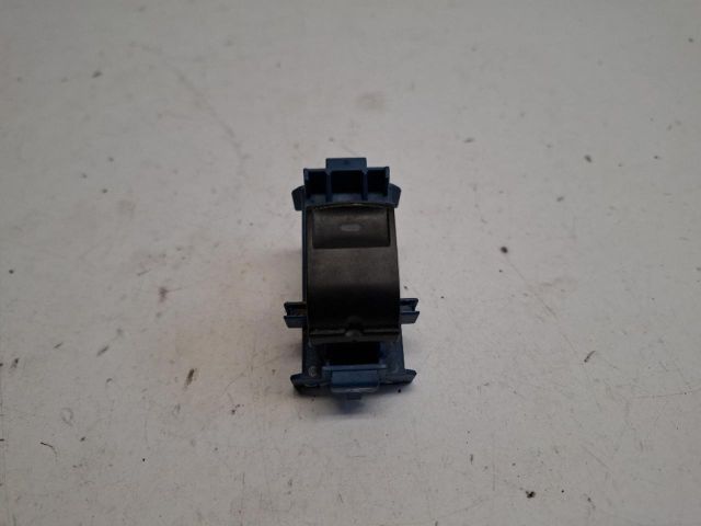 bontott TOYOTA VERSO Jobb első Ablakemelő Kapcsoló