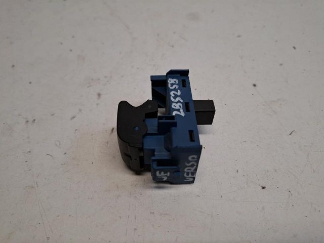 bontott TOYOTA VERSO Jobb első Ablakemelő Kapcsoló