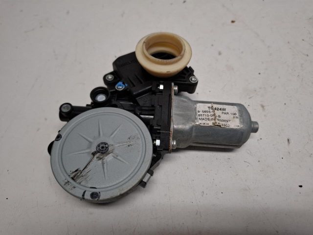 bontott TOYOTA VERSO Jobb első Ablakemelő Motor