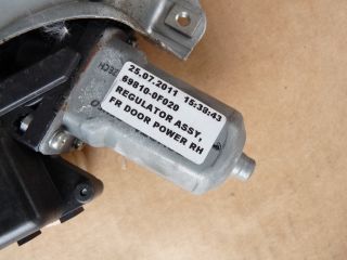 bontott TOYOTA VERSO Jobb első Ablakemelő Szerkezet (Elektromos)