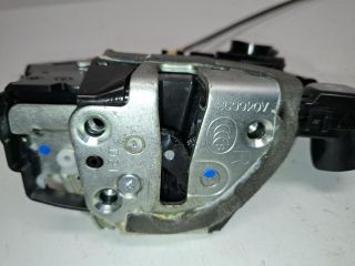 bontott TOYOTA VERSO Jobb első Ajtózár