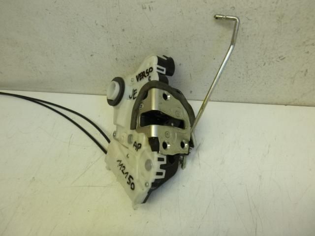 bontott TOYOTA VERSO Jobb első Ajtózár