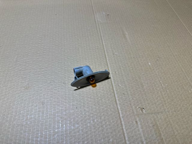 bontott TOYOTA VERSO Jobb első Irányjelző