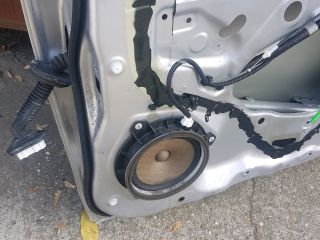 bontott TOYOTA VERSO Jobb hátsó Ajtó (Üres lemez)