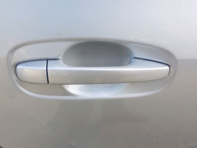 bontott TOYOTA VERSO Jobb hátsó Ajtó (Üres lemez)