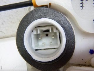 bontott TOYOTA VERSO Jobb hátsó Ajtózár