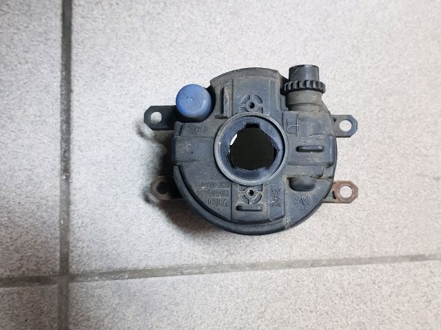 bontott TOYOTA VERSO Jobb Ködfényszóró