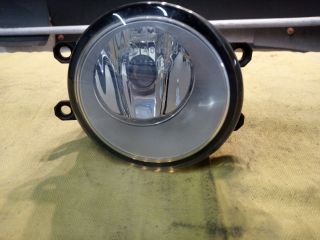 bontott TOYOTA VERSO Jobb Ködfényszóró