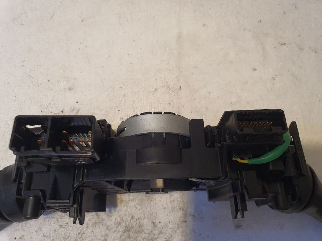 bontott TOYOTA VERSO Komplett Kormánykapcsoló (Bajuszkapcsoló)