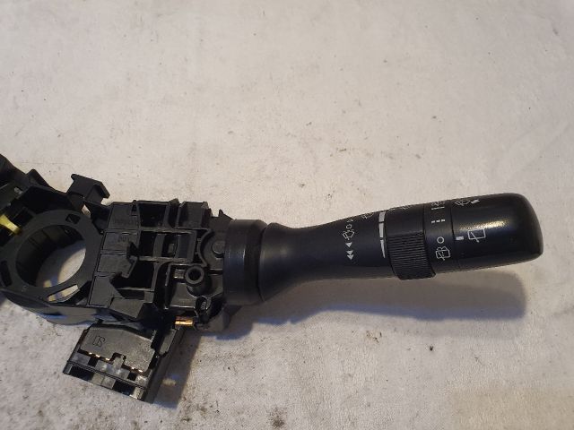 bontott TOYOTA VERSO Komplett Kormánykapcsoló (Bajuszkapcsoló)