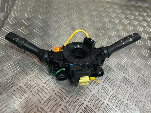 bontott TOYOTA VERSO Komplett Kormánykapcsoló (Bajuszkapcsoló)