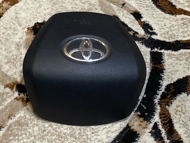 bontott TOYOTA VERSO Kormánylégzsák