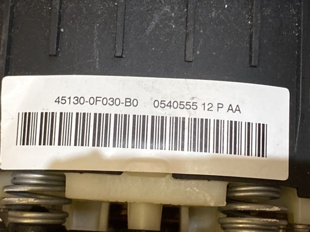 bontott TOYOTA VERSO Kormánylégzsák