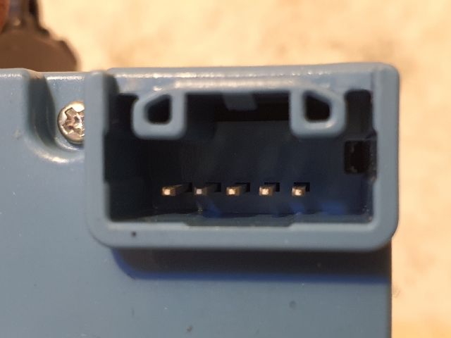 bontott TOYOTA VERSO Kormányszög Jeladó