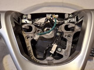 bontott TOYOTA VERSO Multikormány