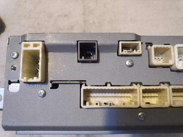 bontott TOYOTA VERSO Navigációs Fejegység