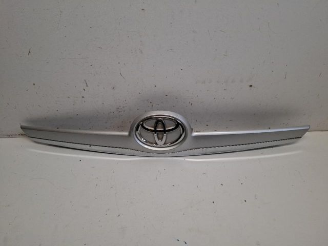 bontott TOYOTA VERSO Rendszámtábla Világítás Keret