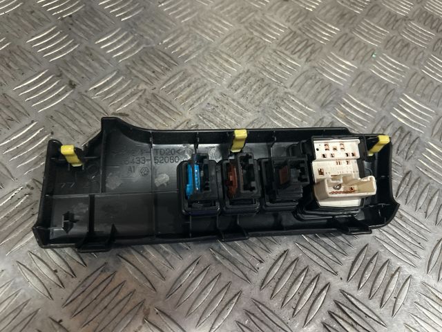 bontott TOYOTA VERSO Tükör Kapcsoló