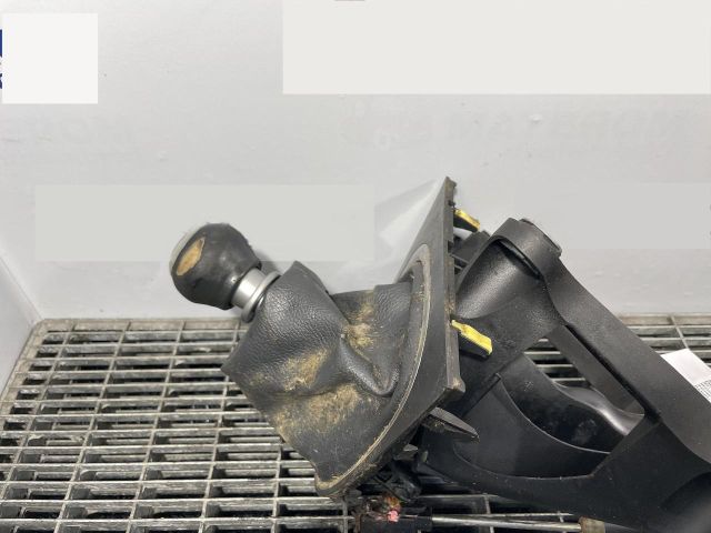 bontott TOYOTA VERSO Váltógomb