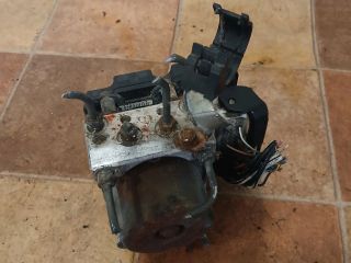 bontott TOYOTA YARIS ABS Kocka