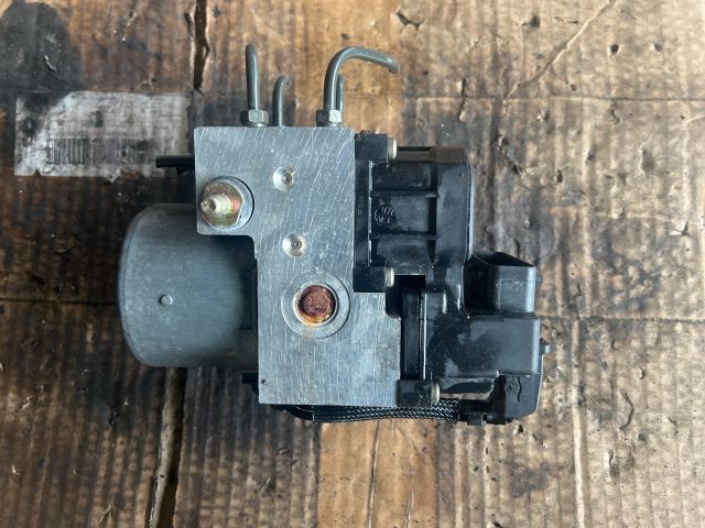 bontott TOYOTA YARIS ABS Kocka