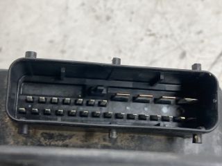 bontott TOYOTA YARIS ABS Kocka