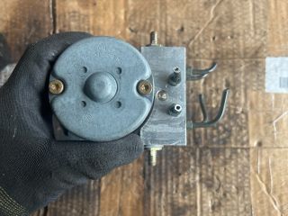 bontott TOYOTA YARIS ABS Kocka